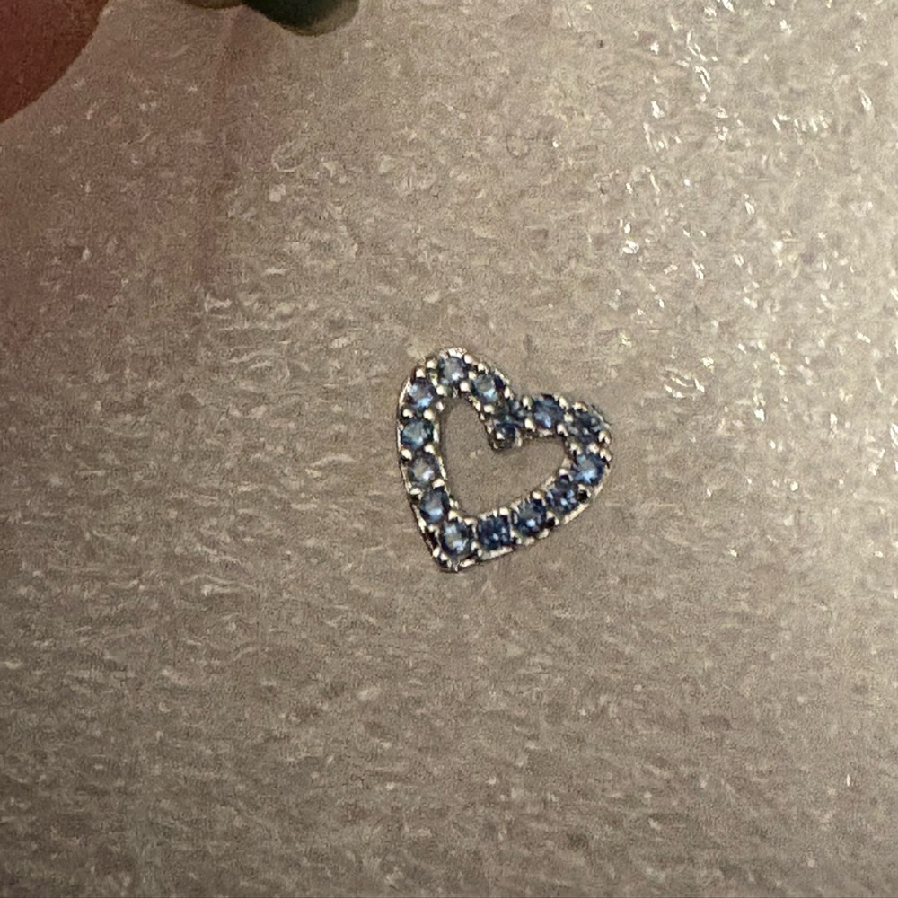Nose Ring- Blue Sapphire Like Heart   Nose Stud Ring 20 G Stainless Steel